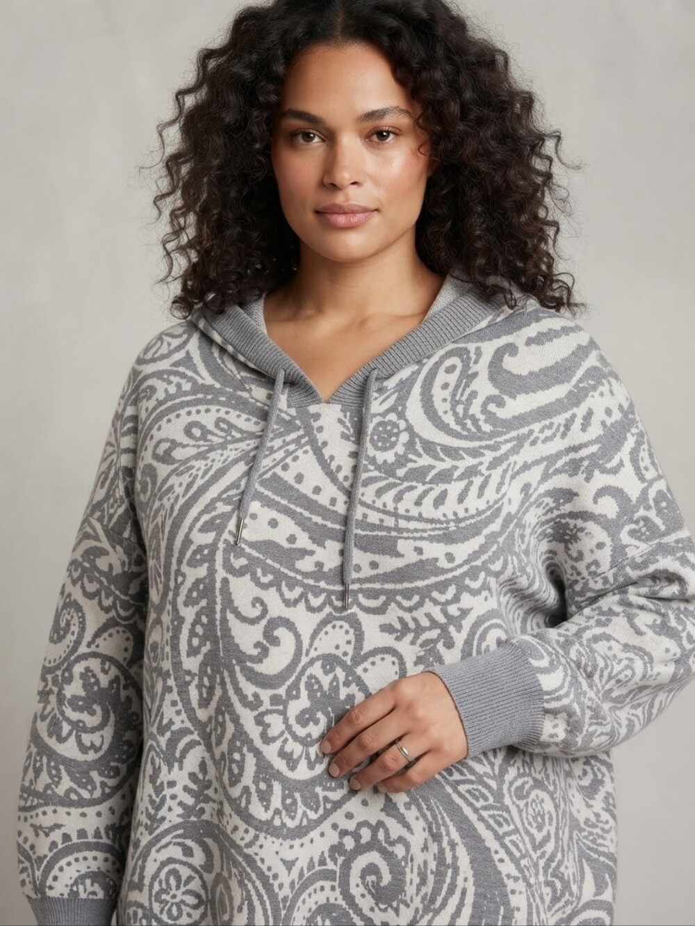 Cynthia Rowley Woman Paisley Knit Hooded Sweater Size 2X Gray & Cream